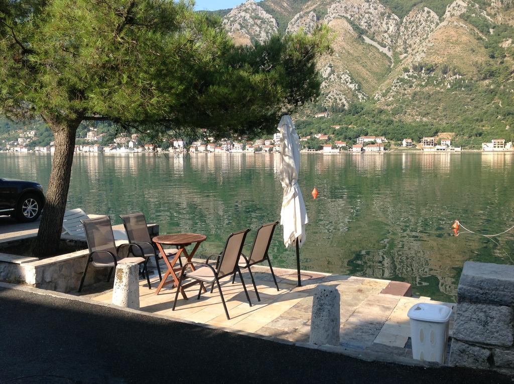 Miramare , Dobrota Seafront