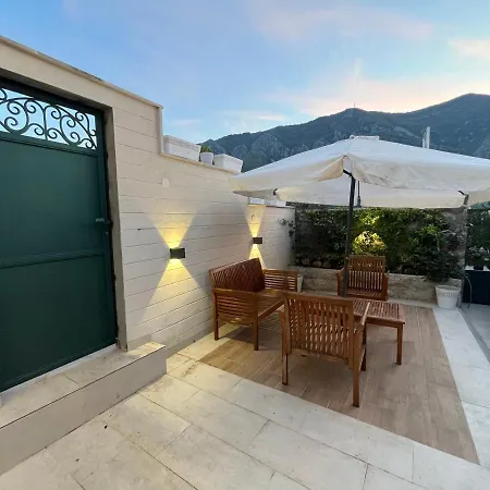Villa Miramare , Dobrota Seafront Kotor Exterior photo