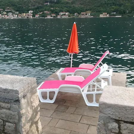 Villa Miramare , Dobrota Seafront Kotor Exterior photo