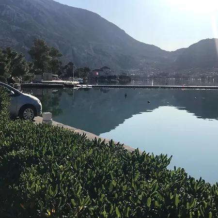 Villa Miramare , Dobrota Seafront Kotor Exterior photo
