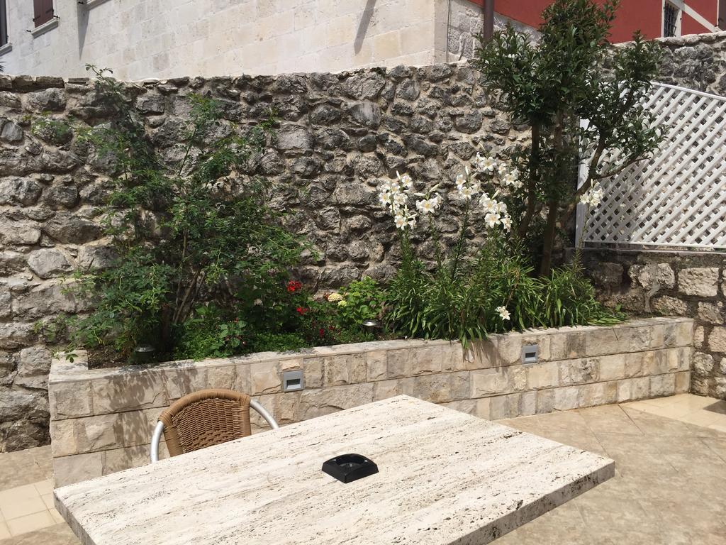 Miramare , Dobrota Seafront Kotor
